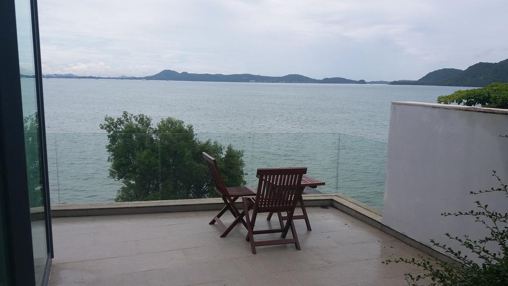 Eva Phuket Beachfront Villa 5 Rawai Exterior photo
